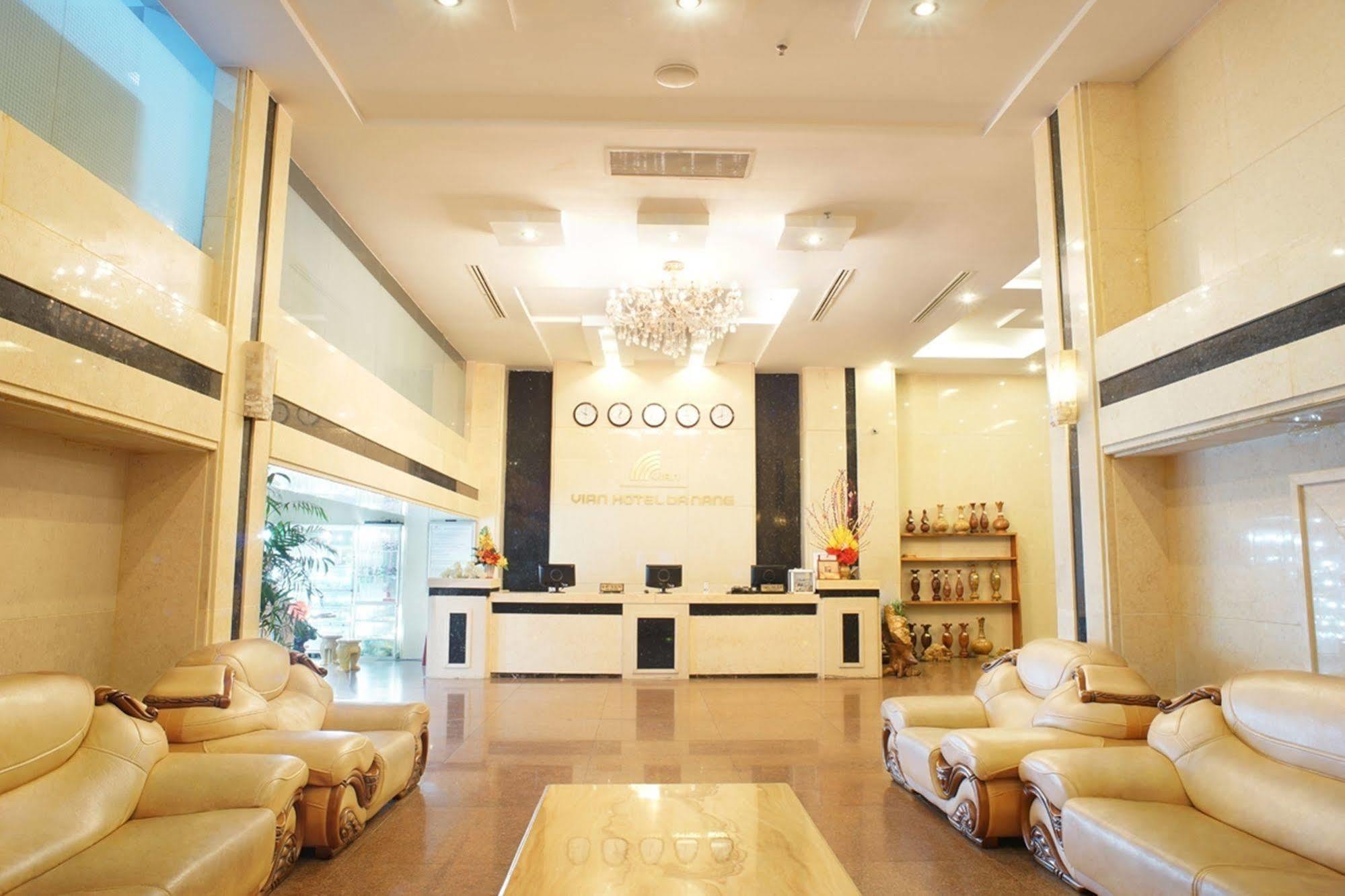 Vian Hotel Дананг Экстерьер фото